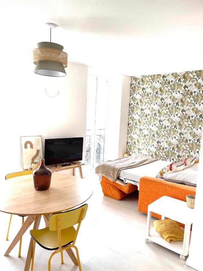 Menton Studio Face Au Jardin Bioves Fetes Des Citrons 3Min De La Mer 아파트 외부 사진